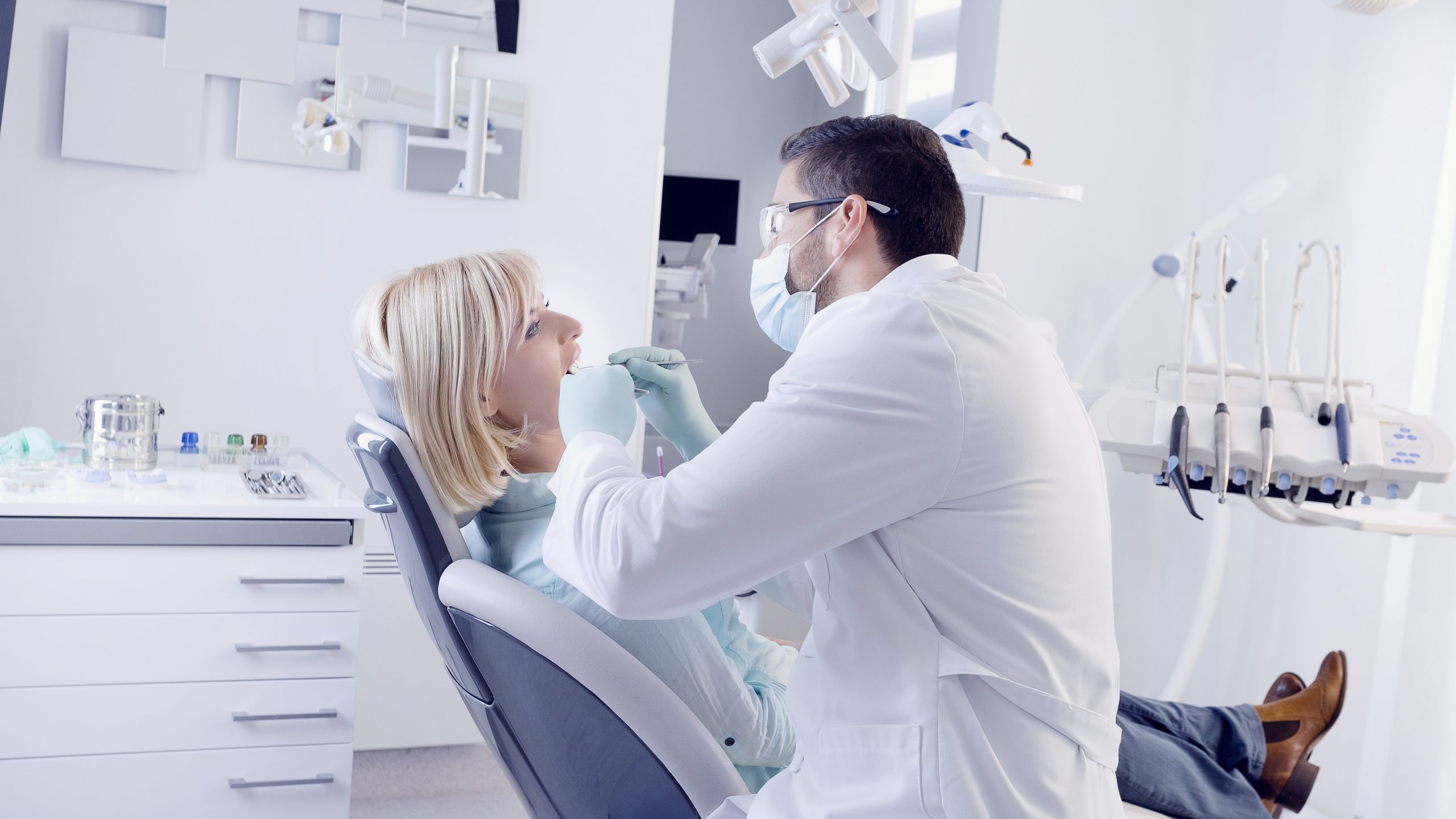 Dentist in Somerset, CA